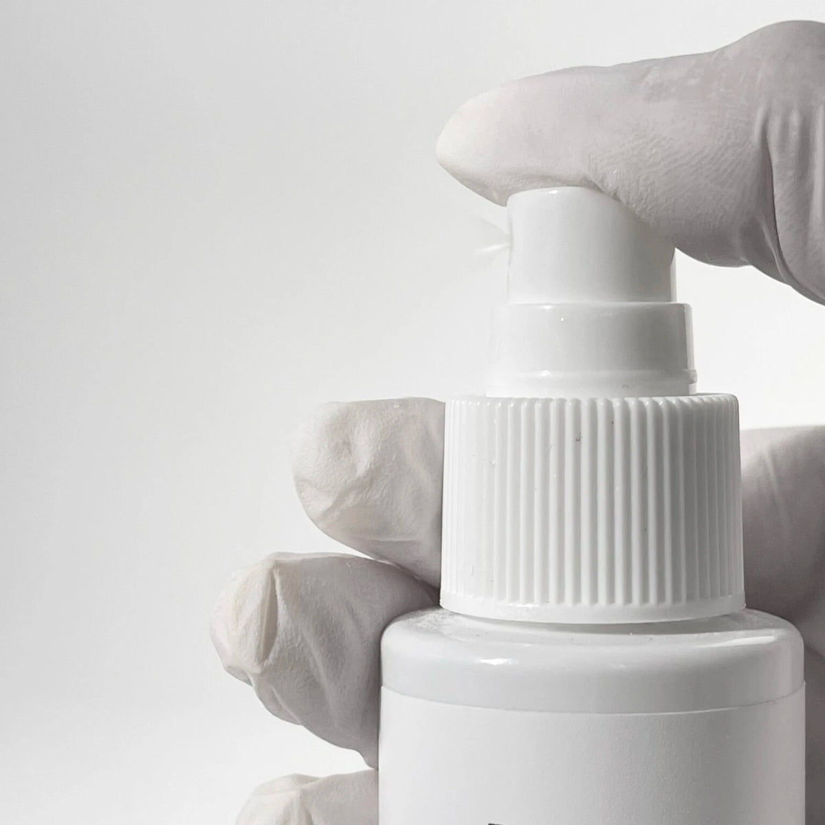 NAILSOFTHEDAY Molecul oil