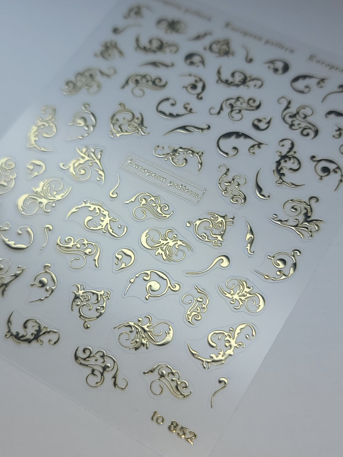 Sticker metallic

gold