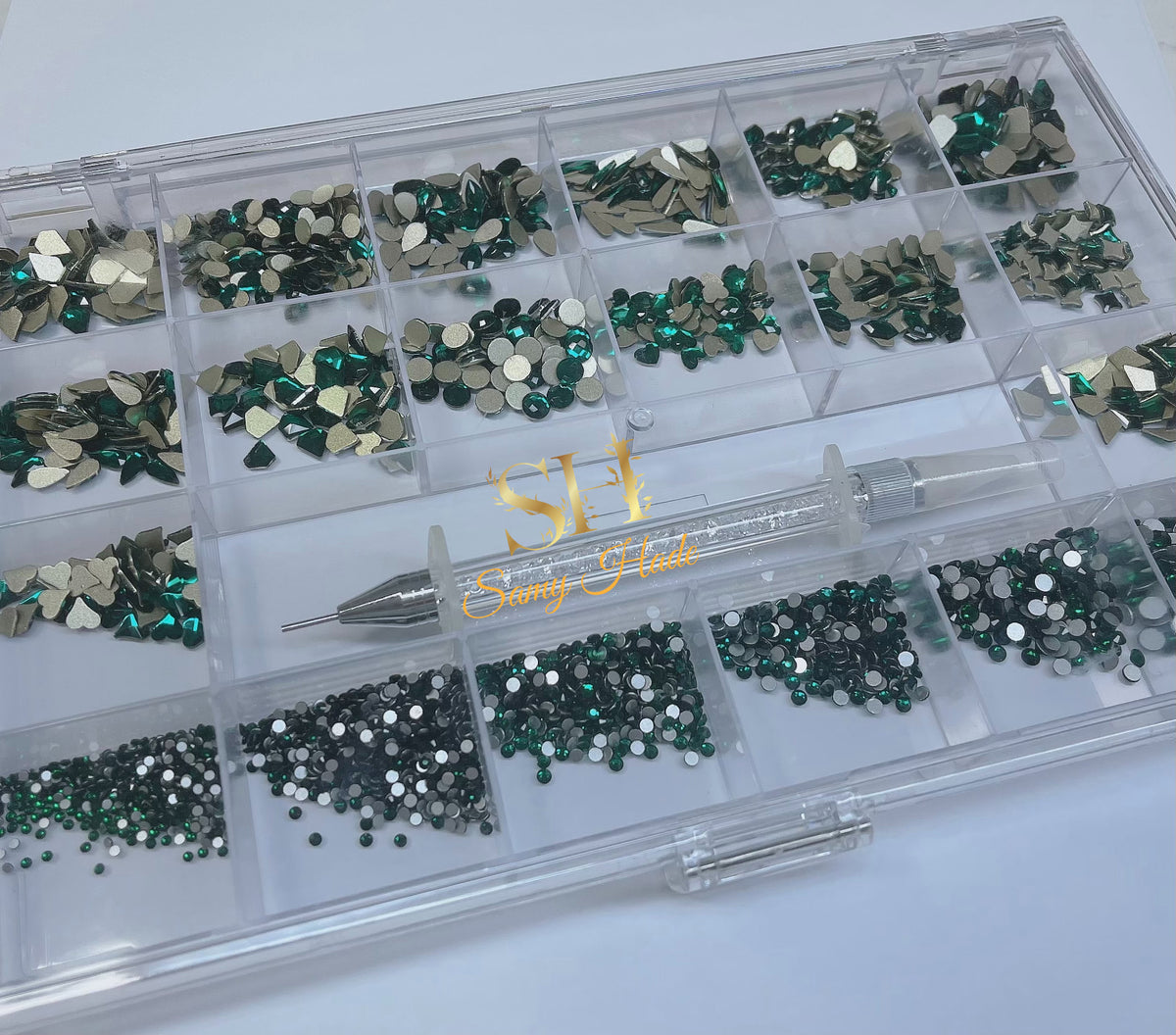 Multi Shape Rhinestones Box green Crystal