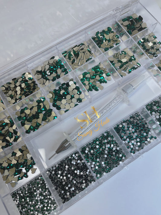 Multi Shape Rhinestones Box green Crystal
